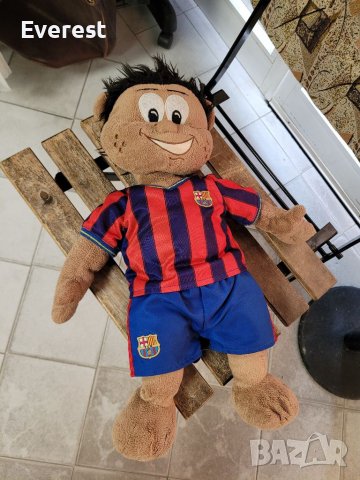 FC Barcelona  плюшена оригинална играчка ,на отбора, за фенове и колекционери , снимка 1 - Фен артикули - 38051520