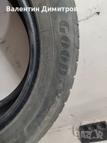 235/60/18.Good Year - зимни, снимка 3 - Гуми и джанти - 49651984