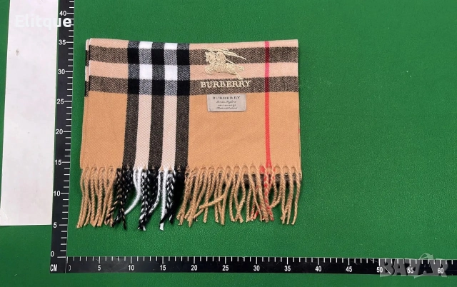 шал Burberry 