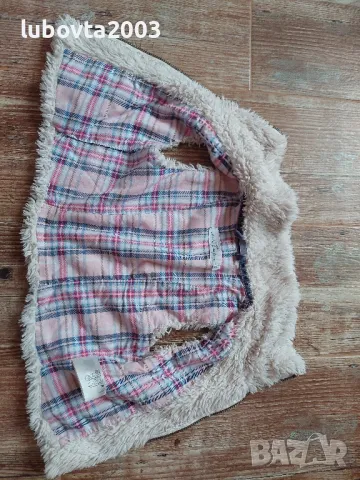 104/110 Детско елече Н&M, снимка 3 - Детски якета и елеци - 49176670