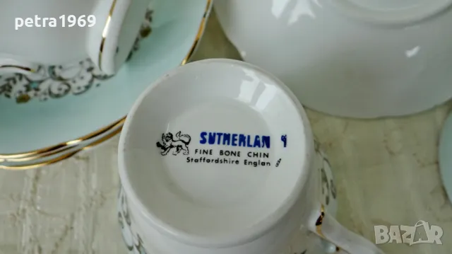Английски порцеланови тройни сетове на Hudson and Middleton, с търговско наименование Sutherland, снимка 9 - Чаши - 49446670