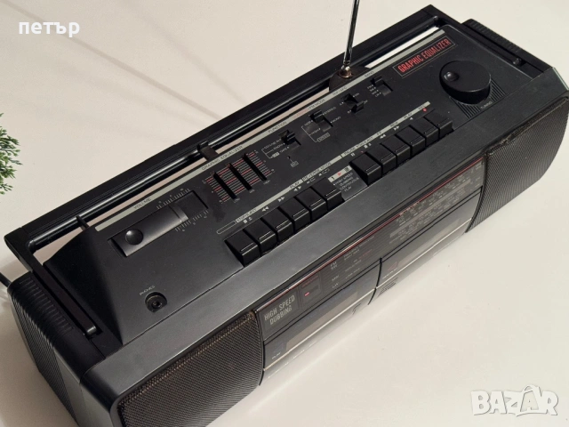 Касетофон Hitachi TRk w850e, снимка 3 - Радиокасетофони, транзистори - 53091839