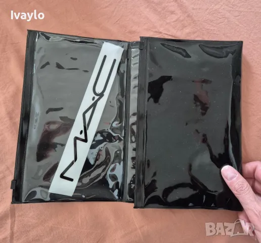 MAC Cosmetics несесер за грим , снимка 2 - Декоративна козметика - 49661060