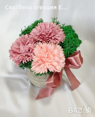 Аранжировки със скандинавски мъх и сапунени цветя, снимка 7 - Декорация за дома - 35435921