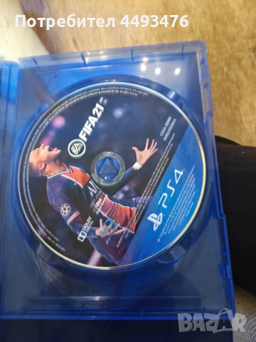 Playstation 4 + 2 джойстика + Фифа 21, снимка 2 - PlayStation конзоли - 53577174