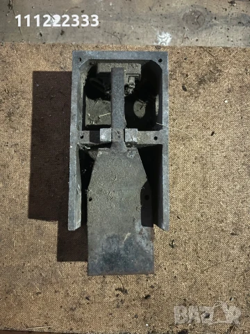 Продавам металорежещи инструменти, въртящи центри и зъбни колела за стругове и фрези, снимка 17 - Стругове - 50990834