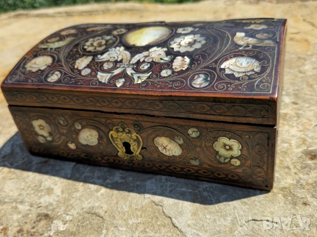 Много Рядка Кутия 17 век. Царска изработка Седев и месингова тел, снимка 2 - Антикварни и старинни предмети - 51357322