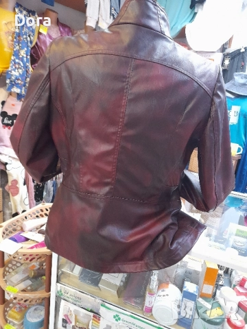 дамско яке, снимка 4 - Якета - 52334142