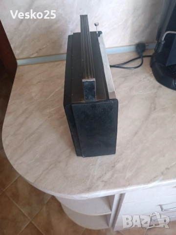 Ретро радио VEF 206, снимка 2 - Радиокасетофони, транзистори - 51754230