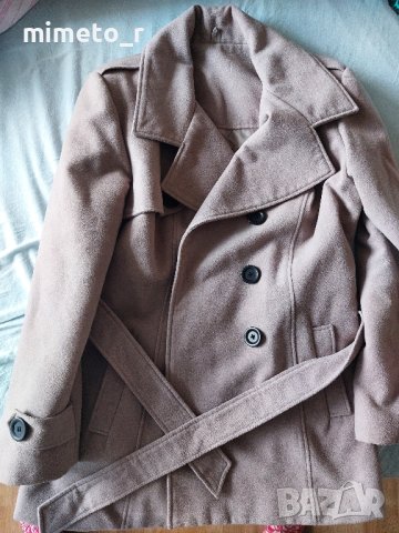 Дамско палто , снимка 1 - Палта, манта - 35671759