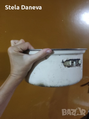 Стари емайлирани съдове за саксии/декорация