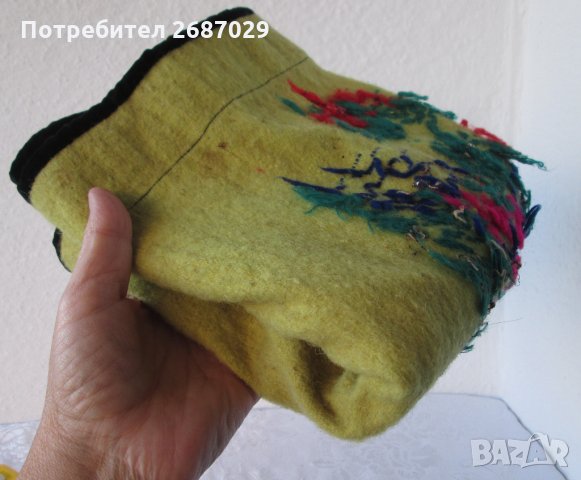 красива стара престилка от носия с бродерия, жълта, с цветя и други престилки, снимка 8 - Антикварни и старинни предмети - 28940675