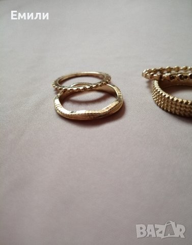 Комплект 6 нови дамски пръстена в златист цвят - подарък при покупка над 6 лв, снимка 4 - Пръстени - 43921813