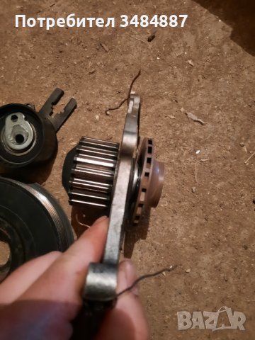 Ролки, водна помпа, демферна шайба, снимка 4 - Части - 37903764