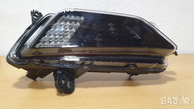 Оригинална дясна DRL (дневна светлина) за VW Polo (2G0) / Фолксваген Поло (2017-2020), снимка 3 - Части - 50436229