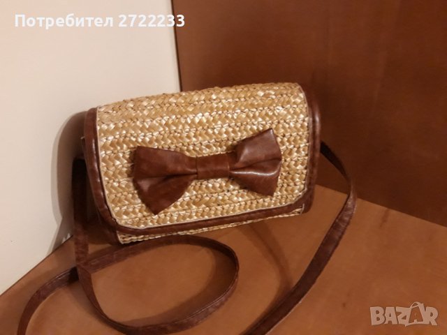 Малка чанта с дълга дръжка, снимка 2 - Чанти - 40257272