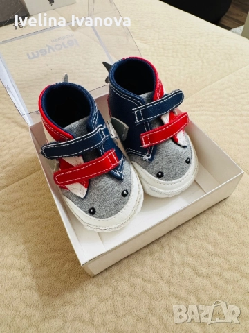 Бебешки буйки Mayoral, снимка 2 - Бебешки обувки - 51619864