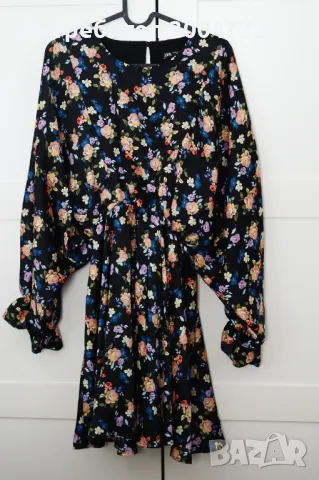 Дамска рокля с флорални мотиви, снимка 4 - Рокли - 50436003