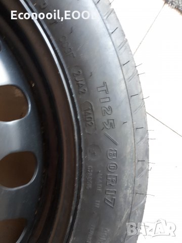 Резервна гума АУДИ 17", снимка 2 - Гуми и джанти - 32372840