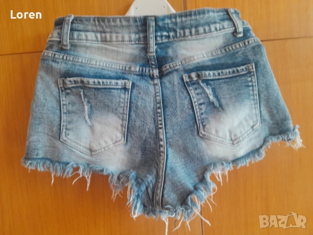 Дънки с перлички и камъчета, снимка 8 - Дънки - 50899526