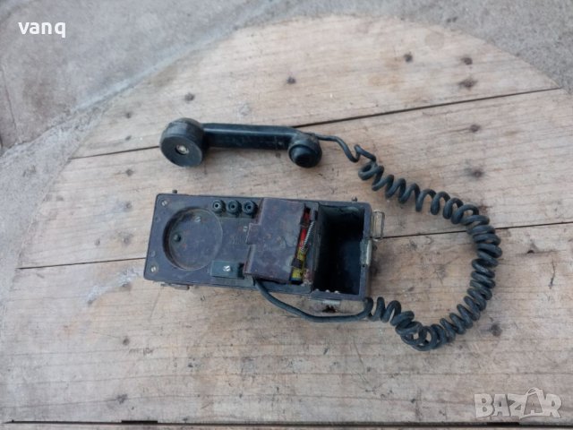 Военен полеви телефонен апарат, снимка 2 - Антикварни и старинни предмети - 38808868