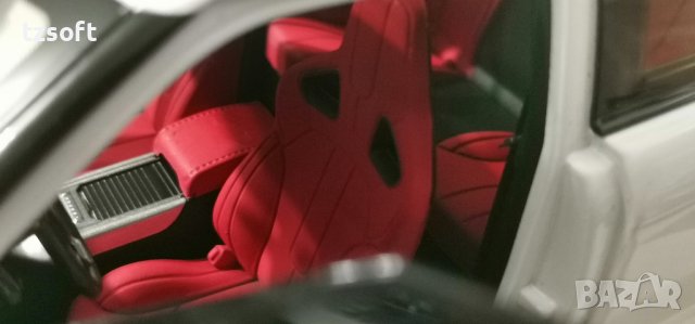 Land Rover Range Rover Evoque 2011 - бял - GTAutos 1:18, снимка 9 - Колекции - 37511015