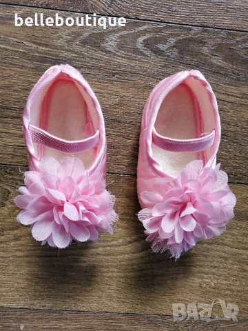 Невероятни сатенени буйки за момиченце 15 - 16 номер, снимка 2 - Бебешки обувки - 32866702
