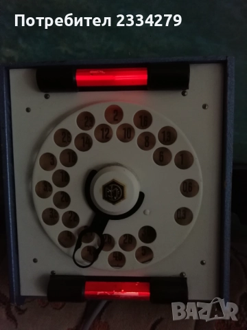 Стари ретро телефони от различни години и различни държави. , снимка 12 - Антикварни и старинни предмети - 52003901