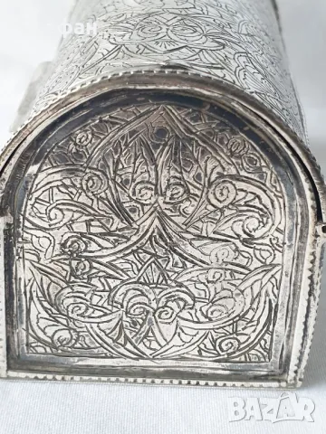 Сребърна кутия, снимка 3 - Антикварни и старинни предмети - 48447972