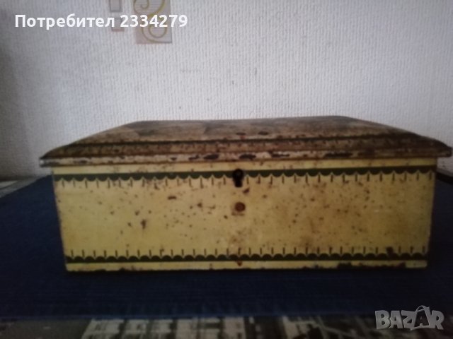 Стара ламаринена кутия с образи на царско семейство. Дървена кутия от пури, снимка 4 - Антикварни и старинни предмети - 44003681