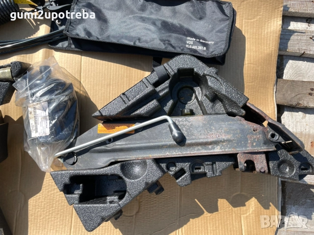 Авариен Органайзер Крик 7l0011031b Кука Пяна Porsche Cayenne, снимка 6 - Аксесоари и консумативи - 51662444