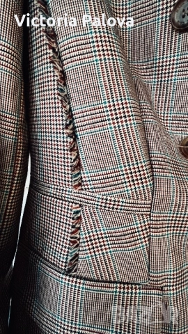 Луксозно MARC CAIN двуредно сако лимитирана колекция с декоративни шевове, снимка 8 - Сака - 52864556