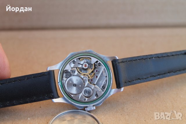 СССР часовник ''Восток'' /17 камъка/, снимка 11 - Мъжки - 43836873