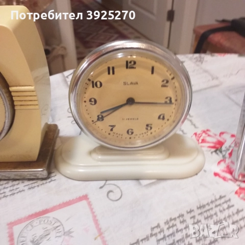 Стари Руски механични будилници , снимка 3 - Колекции - 51628758