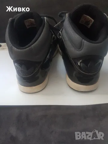 Продавам маратонки Адидас номер 38., снимка 2 - Маратонки - 47433150