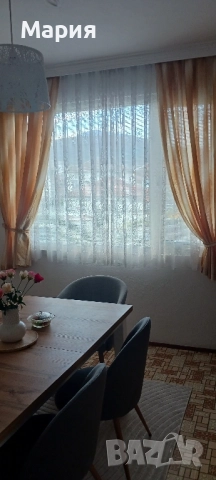 Завеси за прозорец 