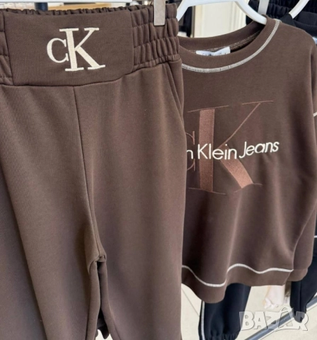 дамски екипи calvin klein jeans, снимка 2 - Спортни екипи - 51952471