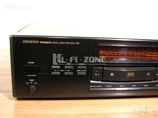 CD плеър  DAT Onkyo dt-901 , снимка 4 - Ресийвъри, усилватели, смесителни пултове - 52944301