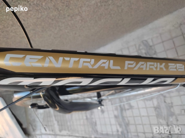 Продавам колела внос от Германия  градски велосипед CENTRAL PARK 28 цола SCHWALBE, снимка 2 - Велосипеди - 51598998