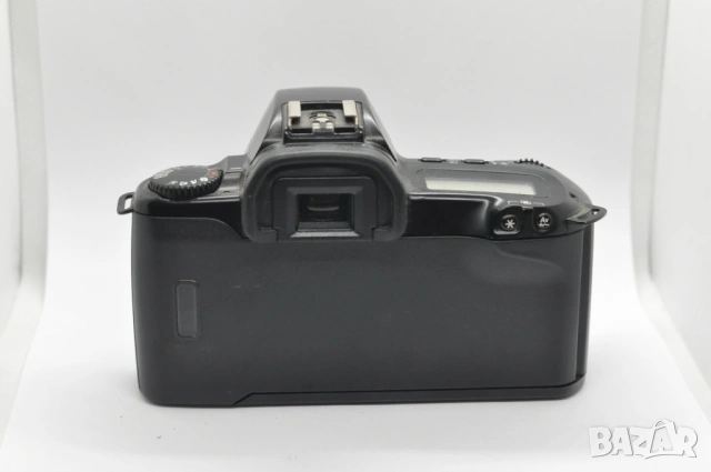 Фотоапарат Canon EOS 500, снимка 3 - Фотоапарати - 53288697