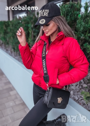 Дамско късо удобно яке с качулка , снимка 2 - Якета - 51783408