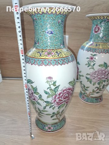 Китайска ваза Китайски порцелан , снимка 1 - Антикварни и старинни предмети - 38418863