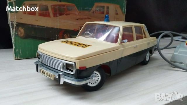  WARTBURG 353 DDR GDR PIKO ANKER 1/15, снимка 3 - Колекции - 45433762