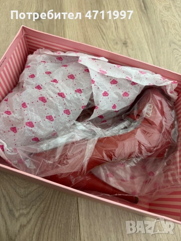 Дамски обувки на ток Fornarina - естествена кожа, нови с кутия, снимка 2 - Дамски обувки на ток - 53136090