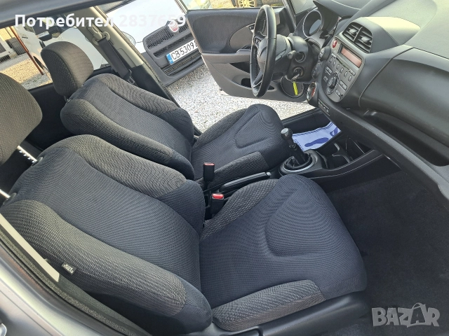 Хонда JAZZ 1.4 - 100 к.с. 2014 г, снимка 13 - Автомобили и джипове - 52770975