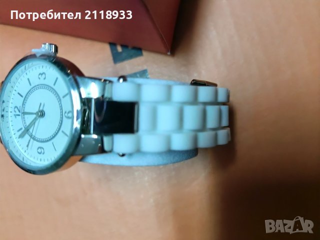 Дамски часовник с две сменящи се каишки , снимка 17 - Дамски - 24778723