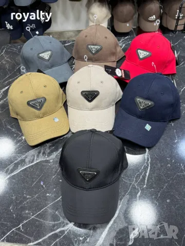 Маркови шапки с козирка Различни цветове , снимка 2 - Шапки - 49478758