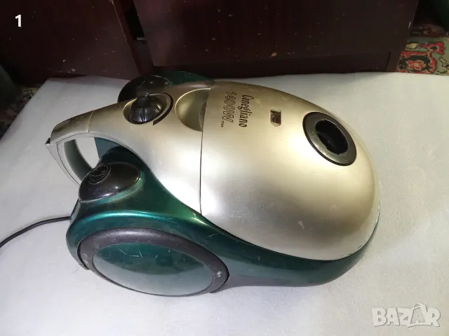 Прахосмукачка Conegliano, снимка 3 - Прахосмукачки - 49757552