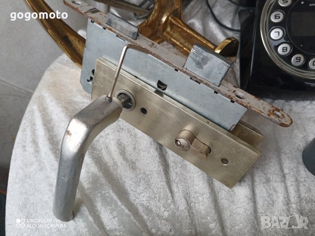 секретни немски брави+ яки дебели шилдове+ патрон + ключ, снимка 9 - Други стоки за дома - 43695438
