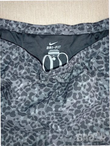 Шорти от шушляк Nike L, снимка 5 - Къси панталони и бермуди - 33535620